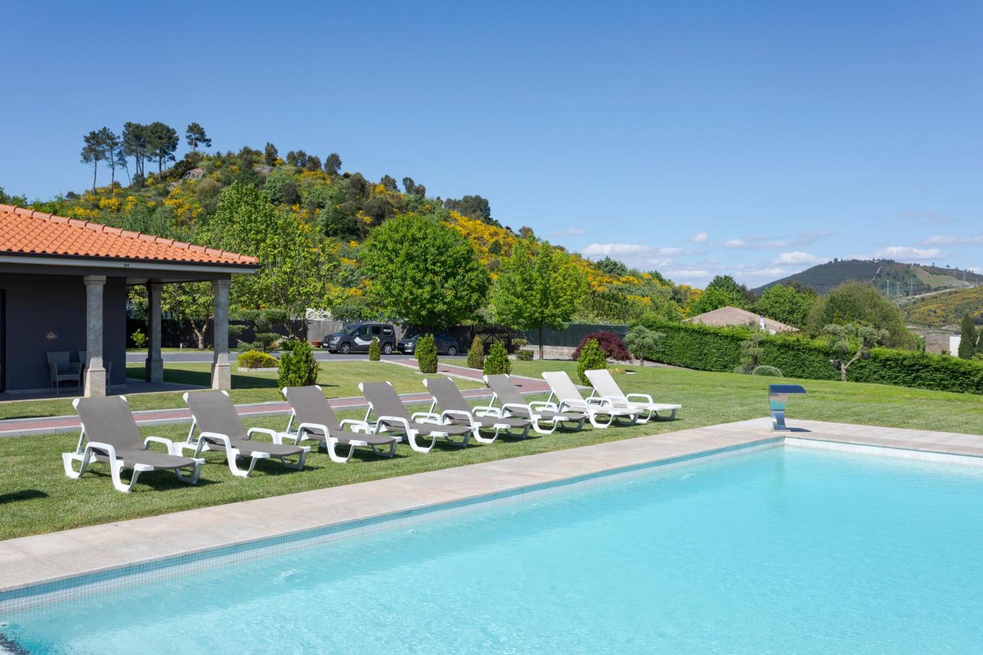 Santa Marinha do Zêzere Spacious Villa Pool & Douro View By Host Wise المظهر الخارجي الصورة
