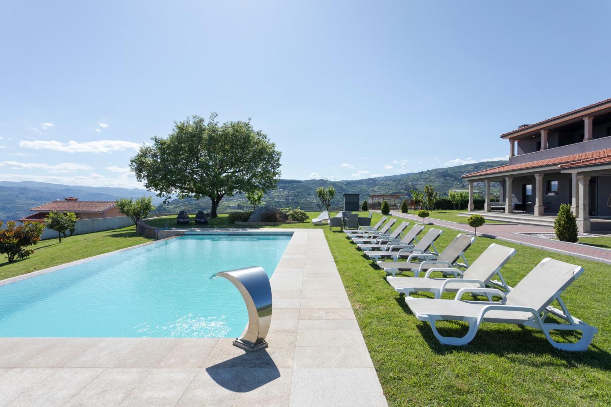 Santa Marinha do Zêzere Spacious Villa Pool & Douro View By Host Wise المظهر الخارجي الصورة